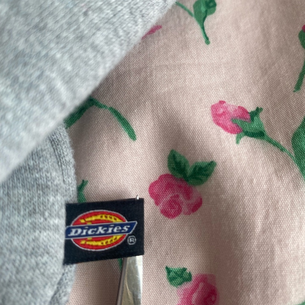 Light grey Hoodie with Dickie’s logo - Picture 2 of 5